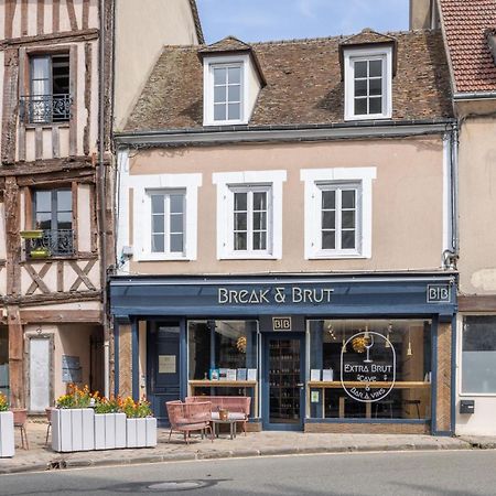 Ferienwohnung Break & Brut Nogent-le-Roi Exterior foto
